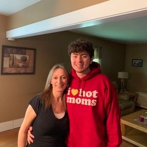 Meet your Posher, Renee